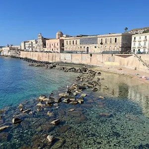 https://siracusa-casa-vacanze.sicilyhotelsitaly.net